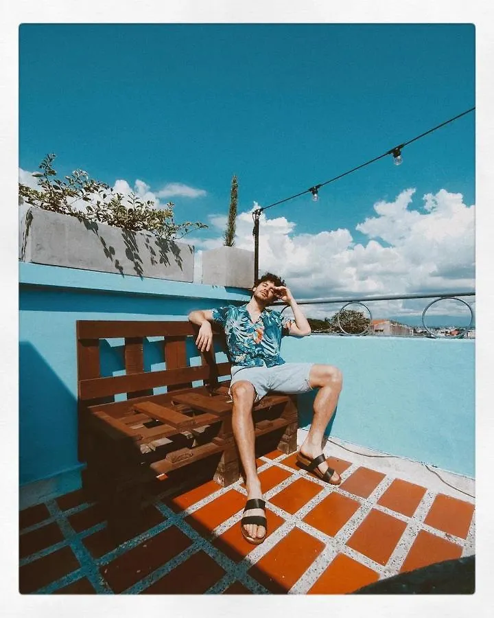 Guest house La Clave Hostel & Rooftop Cali